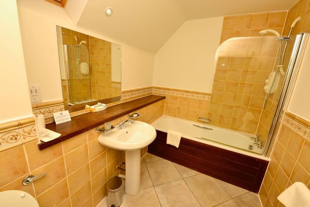 Ryder Cup Lodge Duchally - Free Access To Leisure Club Swimming Pool Hot Tub Steam Room - Starlink Satellite Internet - Sky Glass Now Dog Friendly For 2025 Auchterarder Esterno foto